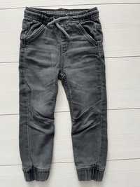 Spodnie jeans 110