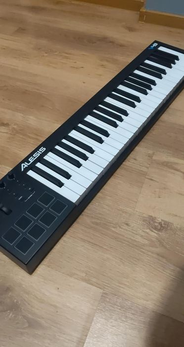 Klawisze Alesis V49