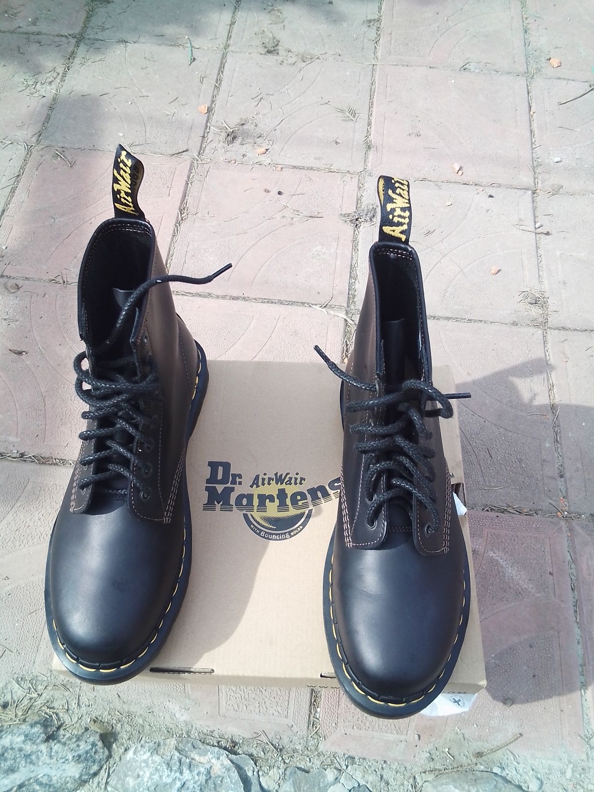 Dr. Martens 1460 Abruzzo WP Leather Ankle Boots Black+Brown