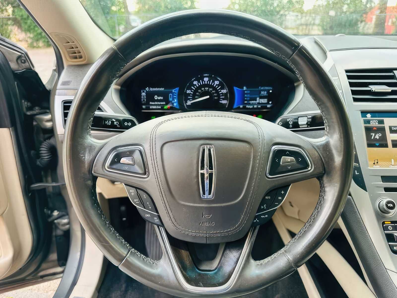 2017 Lincoln MKZ Hybrid Reserve