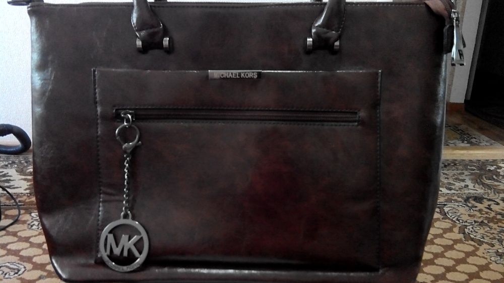 Женская стильная сумка-шоппер в стиле Майкл Корс, бордовая