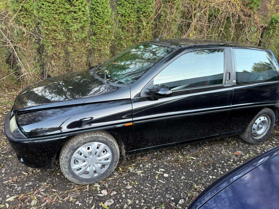 na części zwrotnica poduszka lancia ypsilon kod silnika: 176b9000