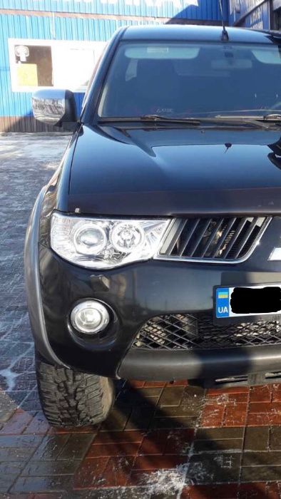 Mitsubishi L 200 (2006-2012) ПТФ противотуманки фара допы