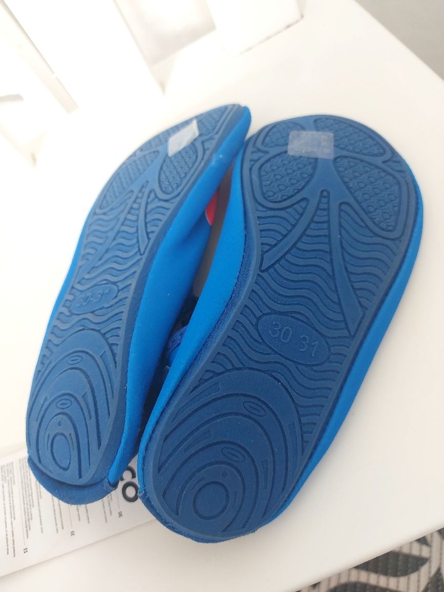 Buty kapcie obuwie do wody do pływania na plażę antypoślizgowe r.30/31
