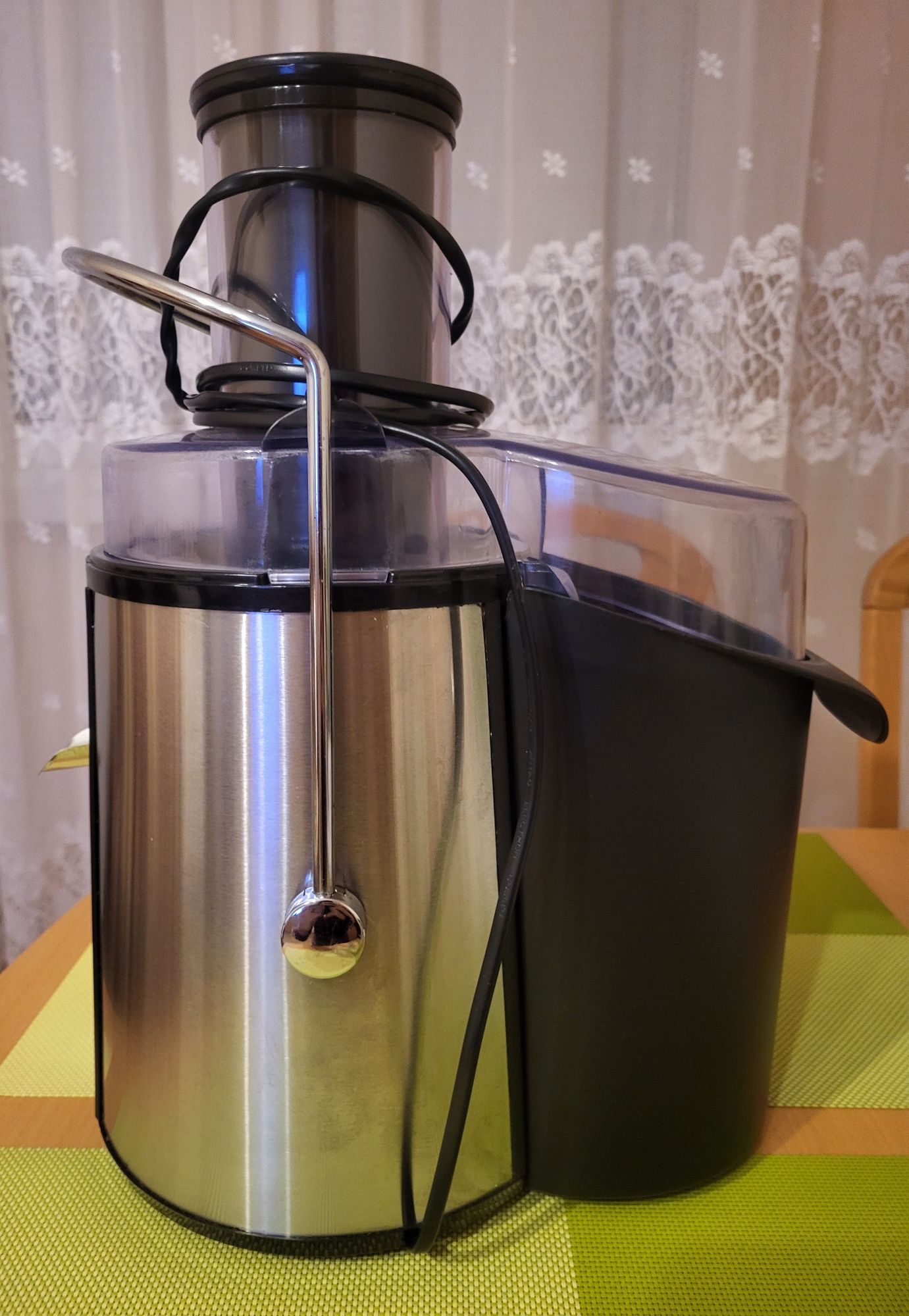 MPM sokowirówka 700W