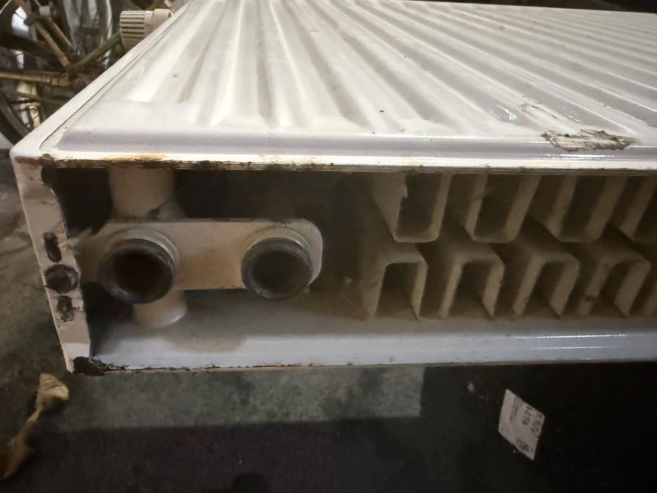 Centralne ogrzewanie grzejniki, pompa, zbiornik wyrownawczy, bijler