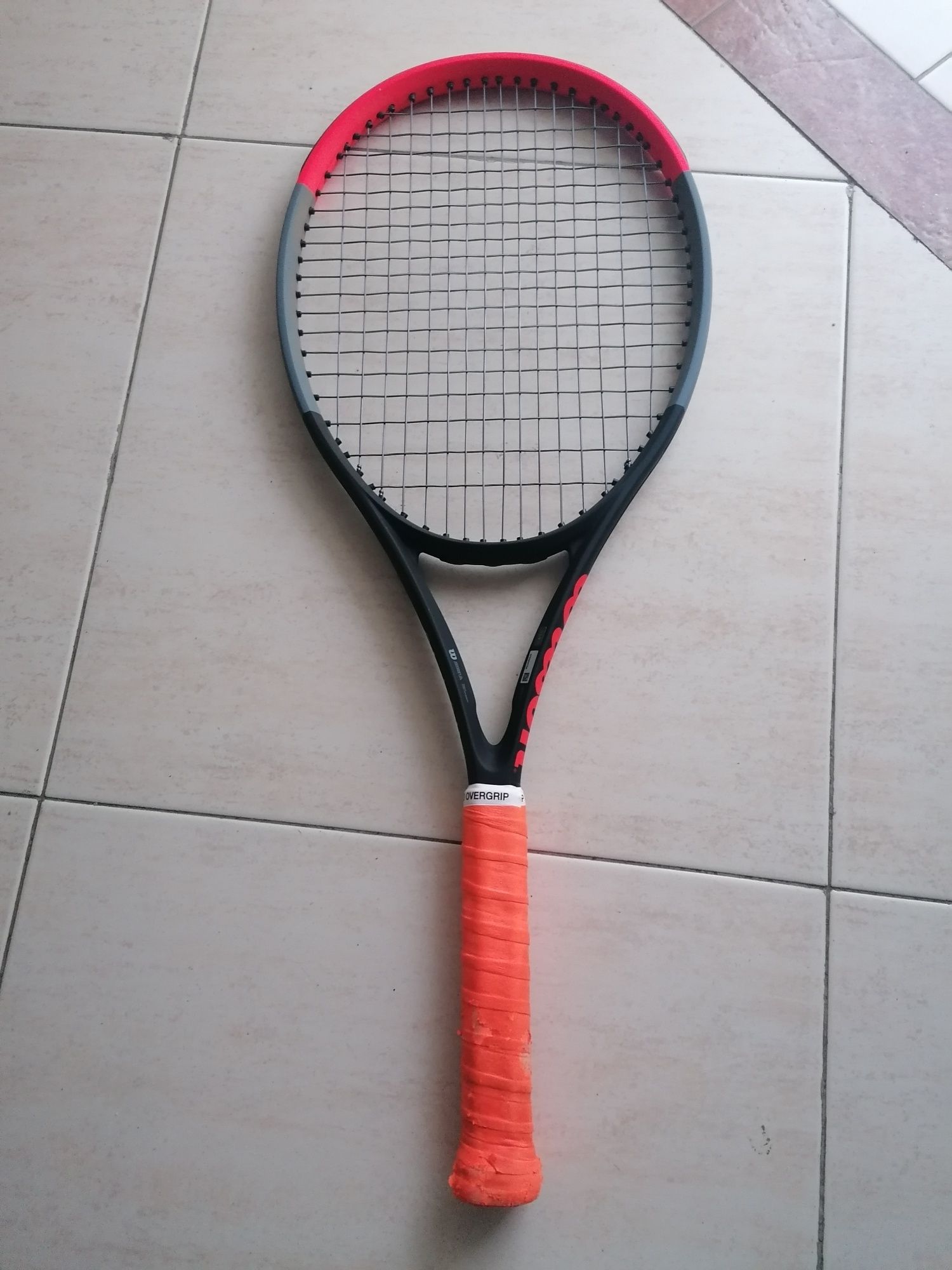 Raquete Wilson Clash 100 v1