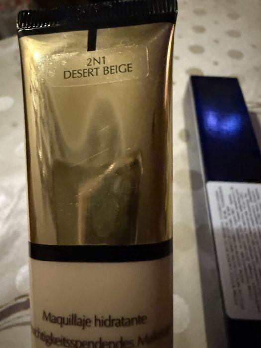 Estee Lauder тональний крем (тон 2N1)