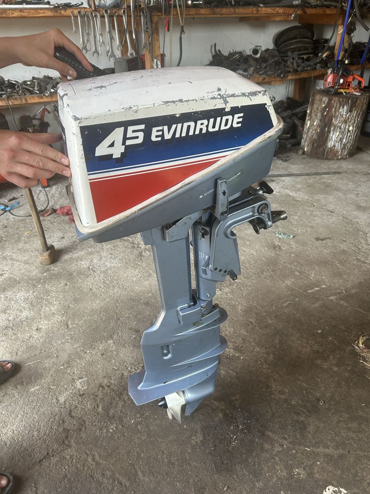 Мотор EVINRUDE 4.5