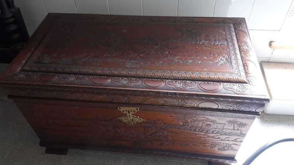 Arca de madeira para decoração