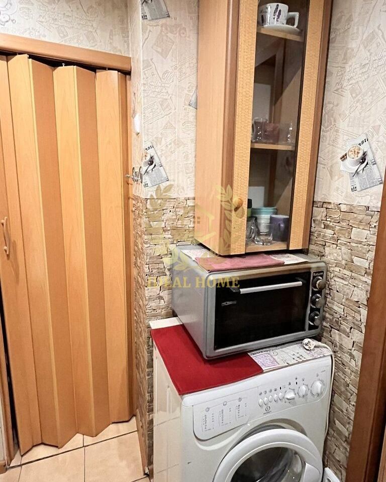 Продаж кімнати з власними комунікаціями пр. Відрадний
