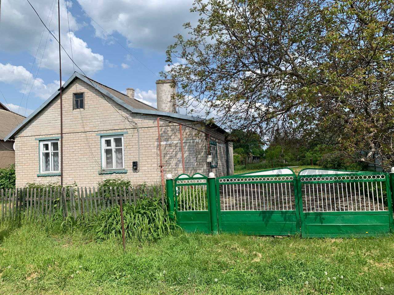Продам дом в селе Затишное