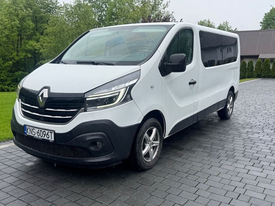 Renault Trafic 2.0 dci 145km ,9 osobowy ,led pure vison. LONG