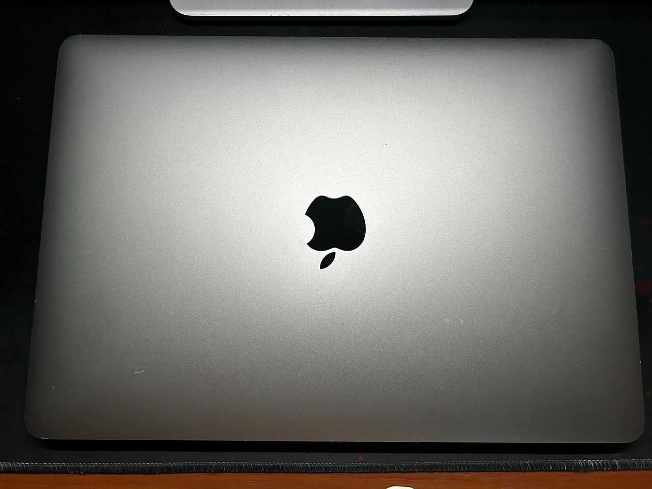 Laptop Apple MacBook Pro M1
