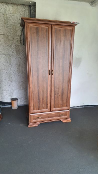 Sprzedam komplet mebli