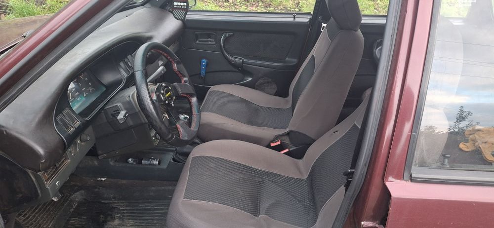 Автомобіль ВАЗ 2109