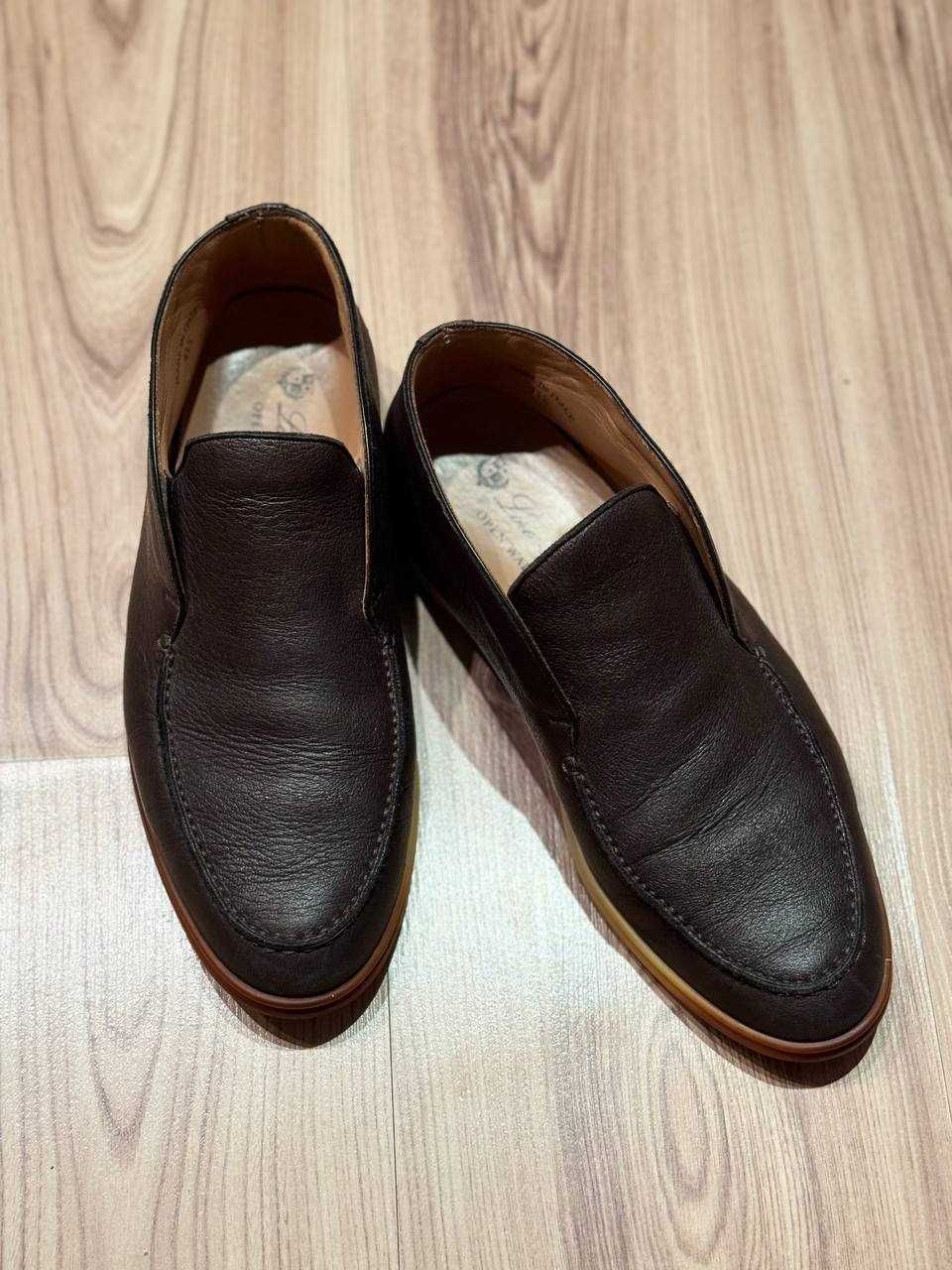 Чоловічі туфлі Loro Piana коричневі шкіряні дезерти