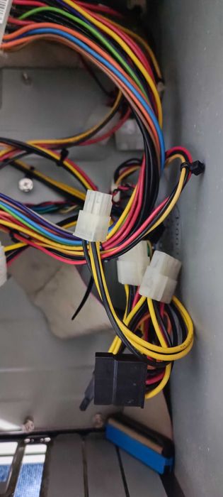 Caixa micro atx + fonte antiga