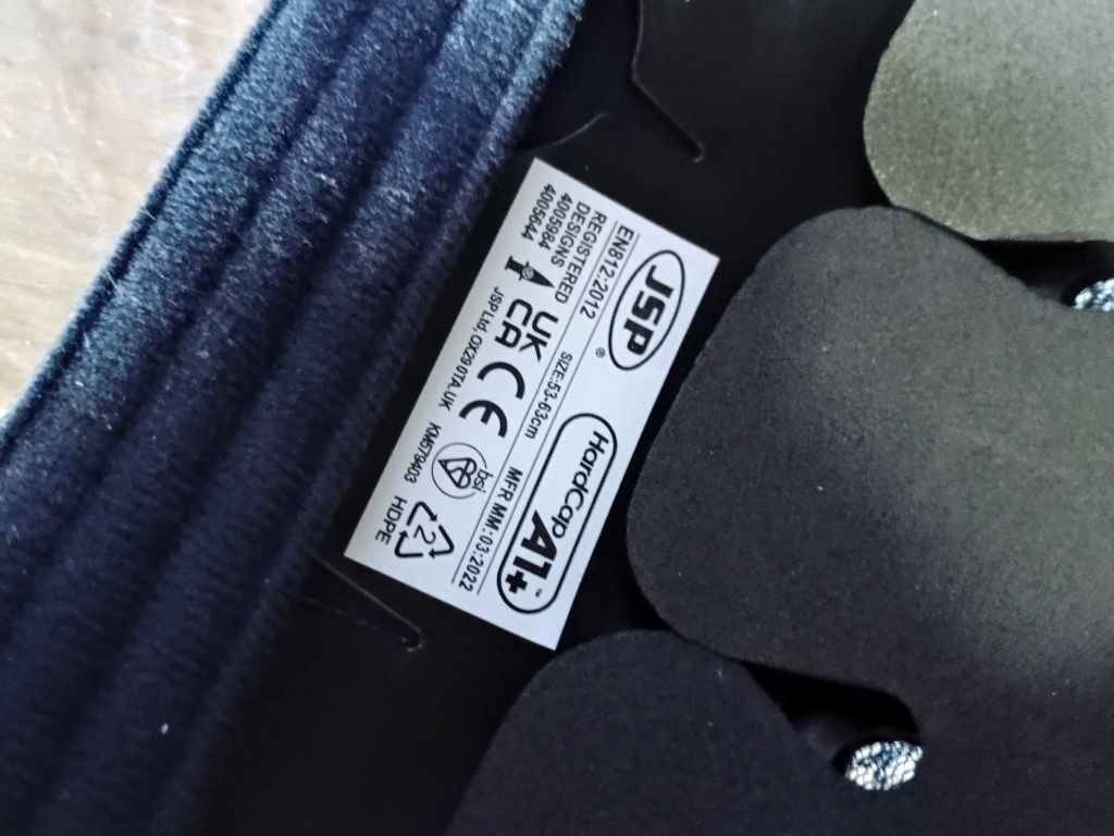 JSP Hard Cap A1+ czapka wzmacniana