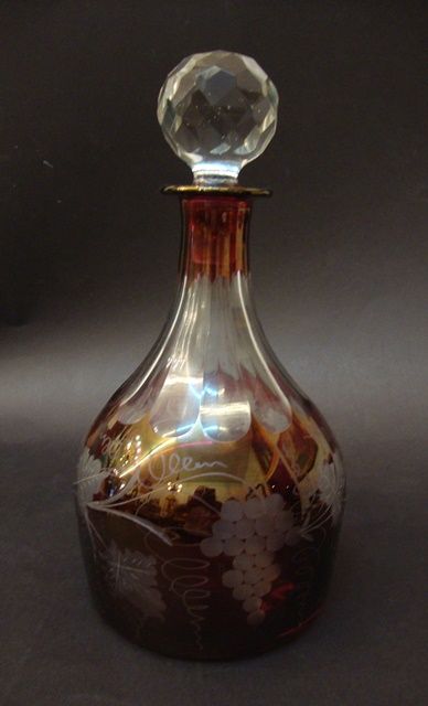 Decanter antigo em Cristal Verde