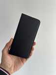 Etui zamykane czarne do Motorola Edge 40 neo
