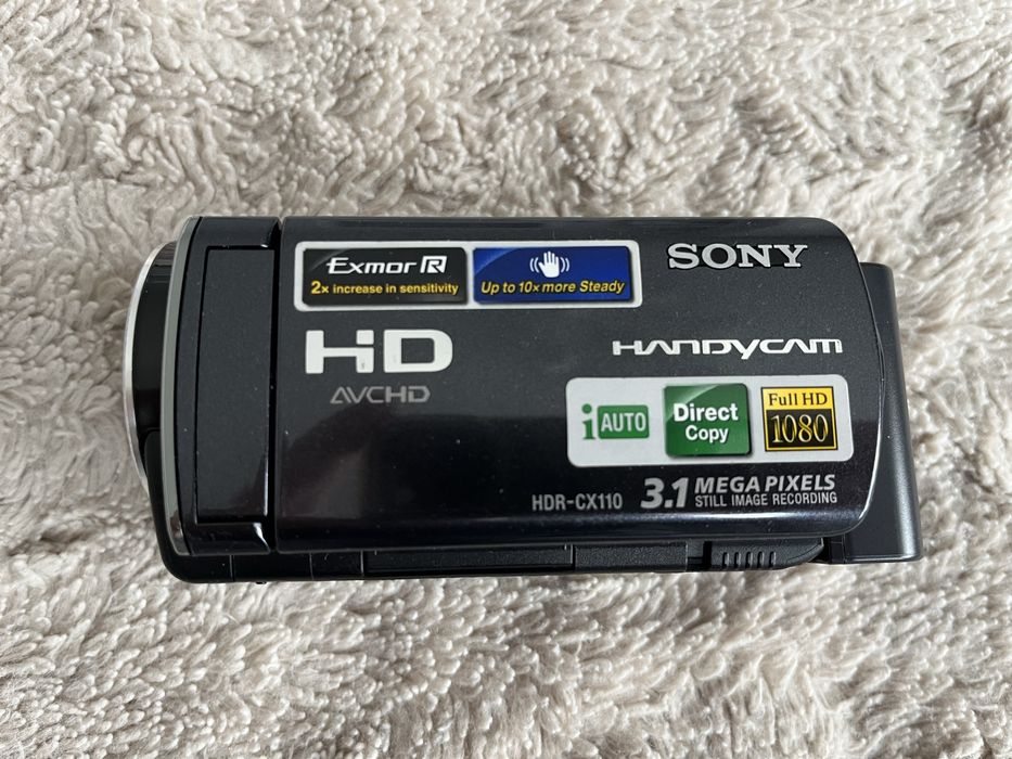 Цифрова відеокамера Sony HDR-CX110E (HD: 1920 x 1080/60i)