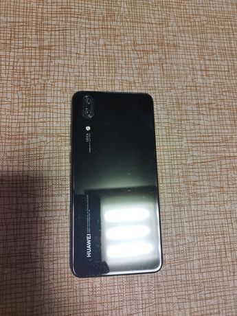 Telefon Huawei P20