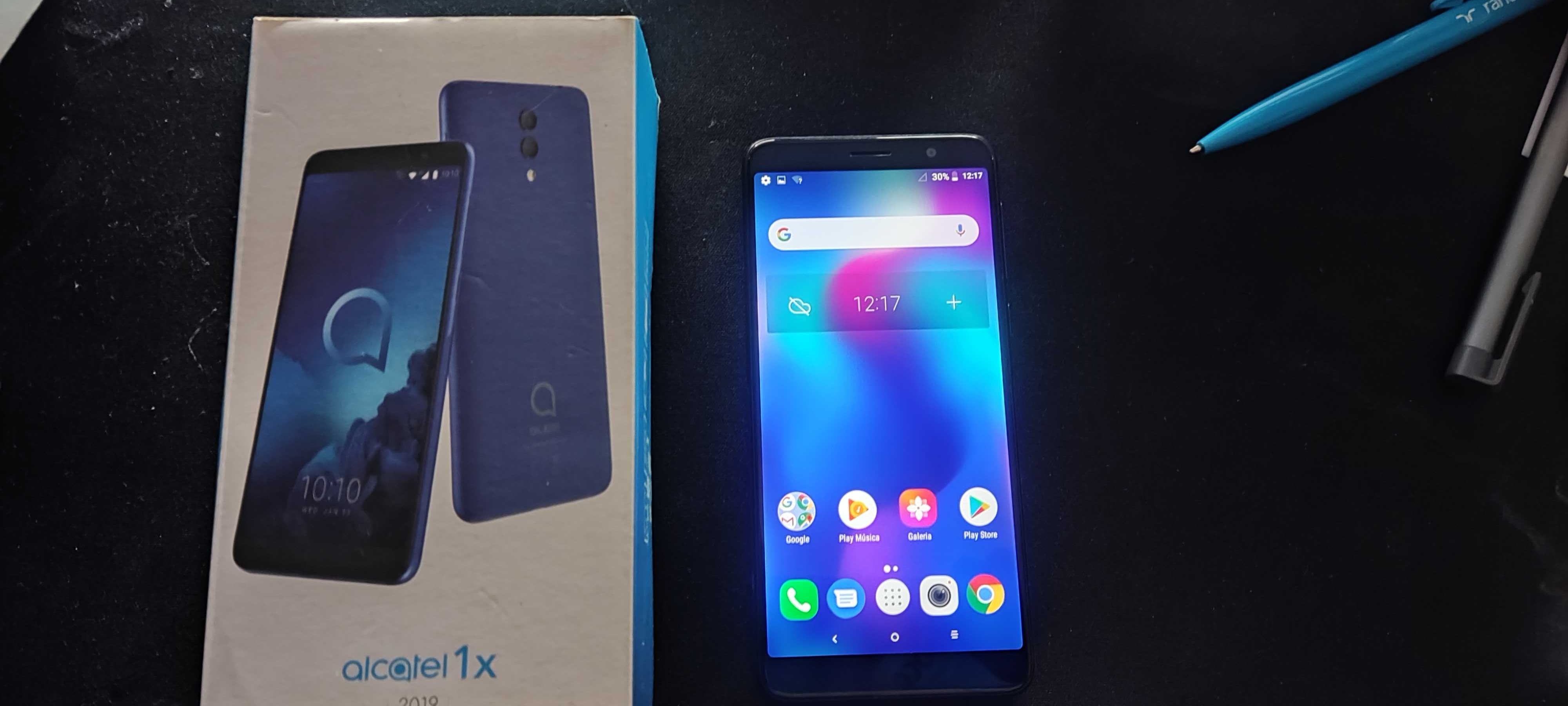 Smartphone Alcatel 1X 5,5' 2GB/16GB+8GB (Preto)