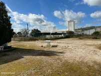 Terreno Industrial de 8.140 m² em Alenquer (Casais Novos)