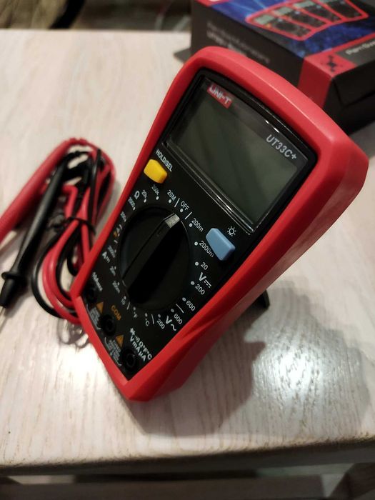 Мультиметр Uni-T 33C+ (термопара, питание 2шт ААА, бампер, фиксатор)