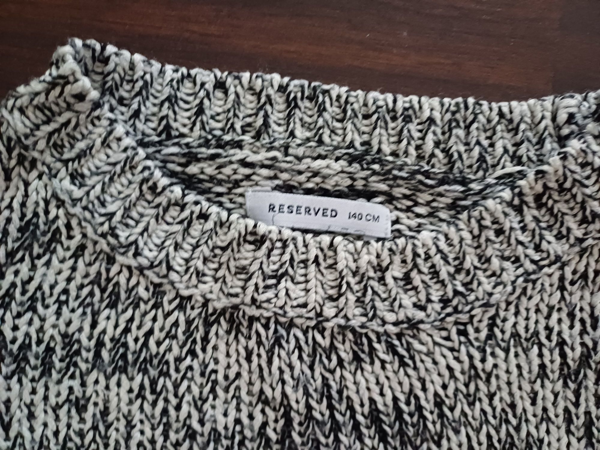 Sweter Reserved r.140