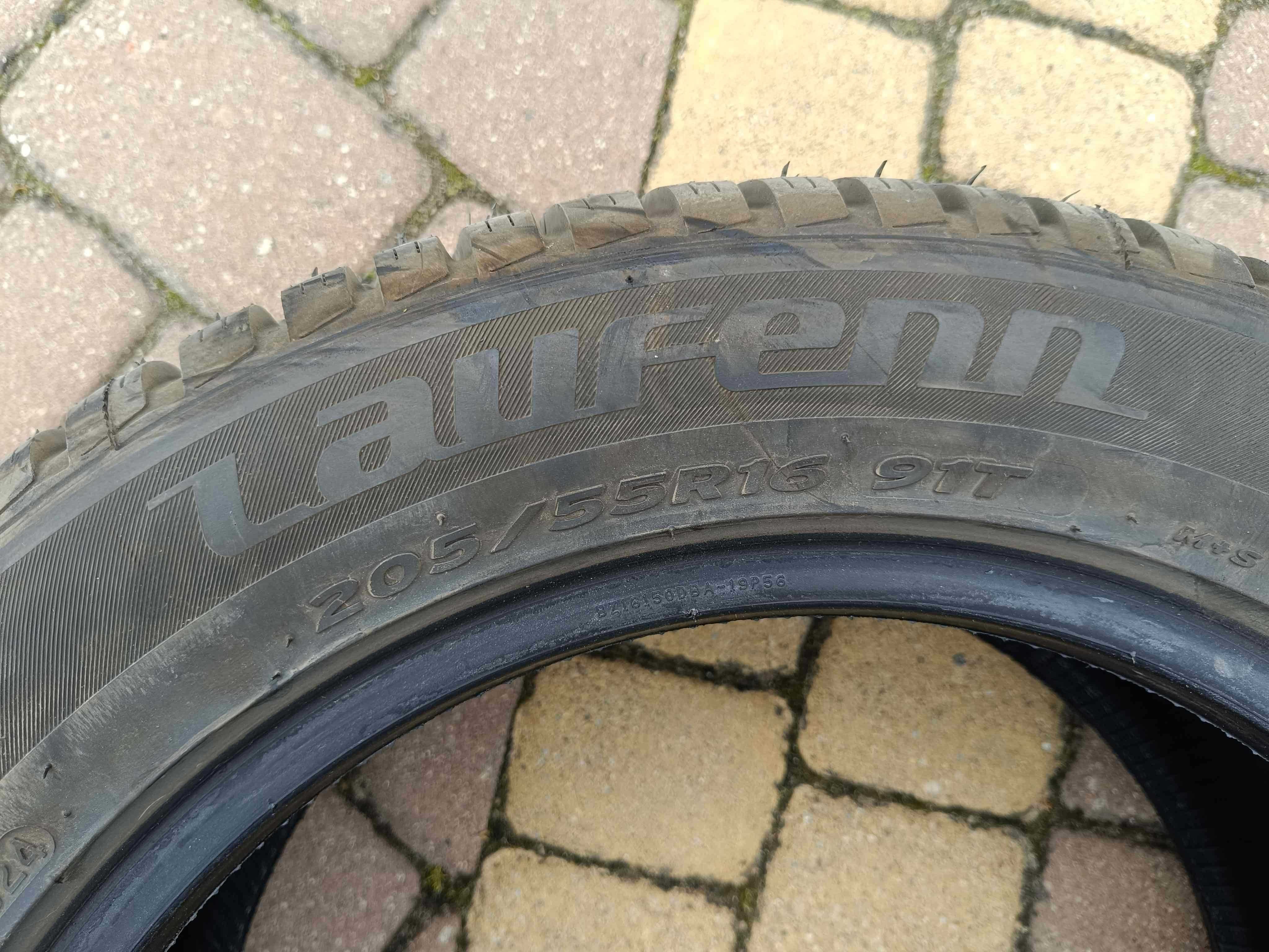 Opony zimowe 205/55 R16 z 2024 roku - jak nowe.