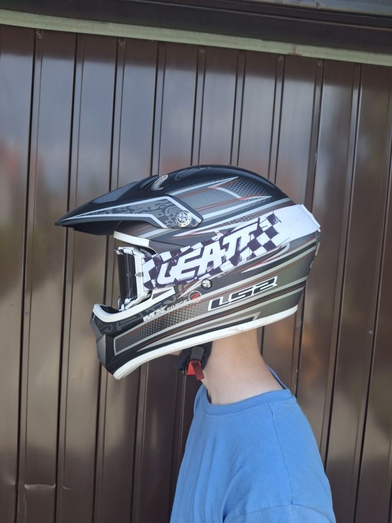 Kask Full face LS2