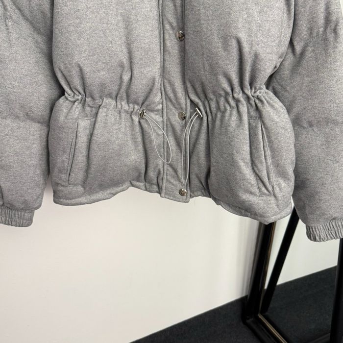 Зимова куртка Loro Piana  . є нюанс ! ціна знижена!