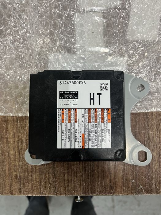 8917046200 блок SRS блок безопасности Lexus RZ