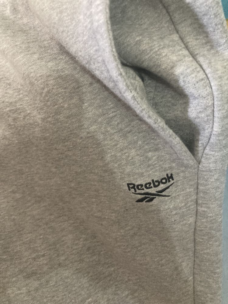 Calças Reebok originais como novas tamanho L