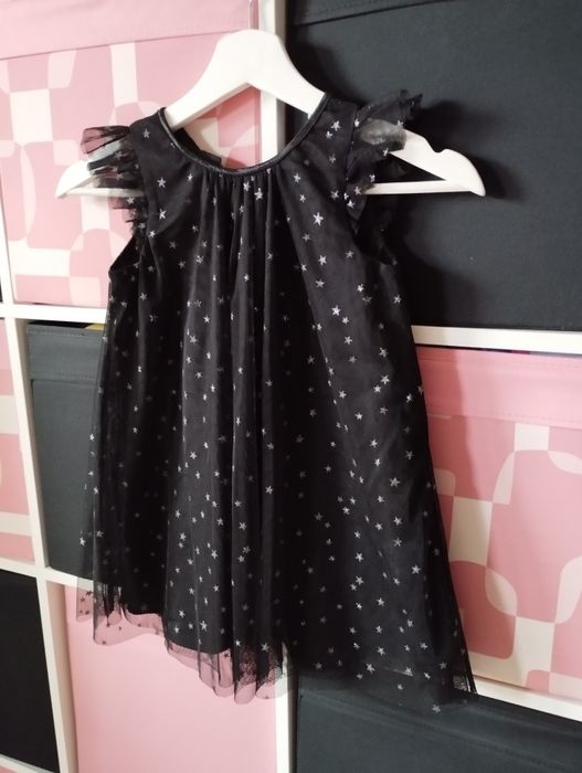 Czarna sukienka w srebrne gwiazdki tiul elegancka dla dziewczynki hm