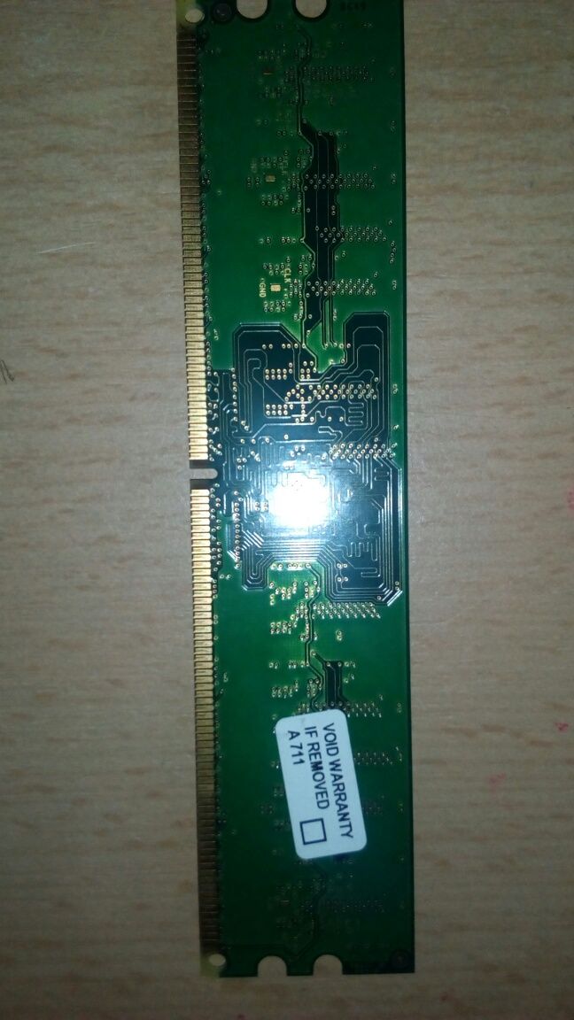 Placa RAM DDR2 512 MB PC2 667 MHz