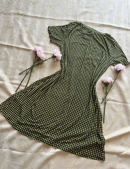 Czarno-żółta sukienka w kratkę dzianinowa Pull&Bear rozmiar M 38