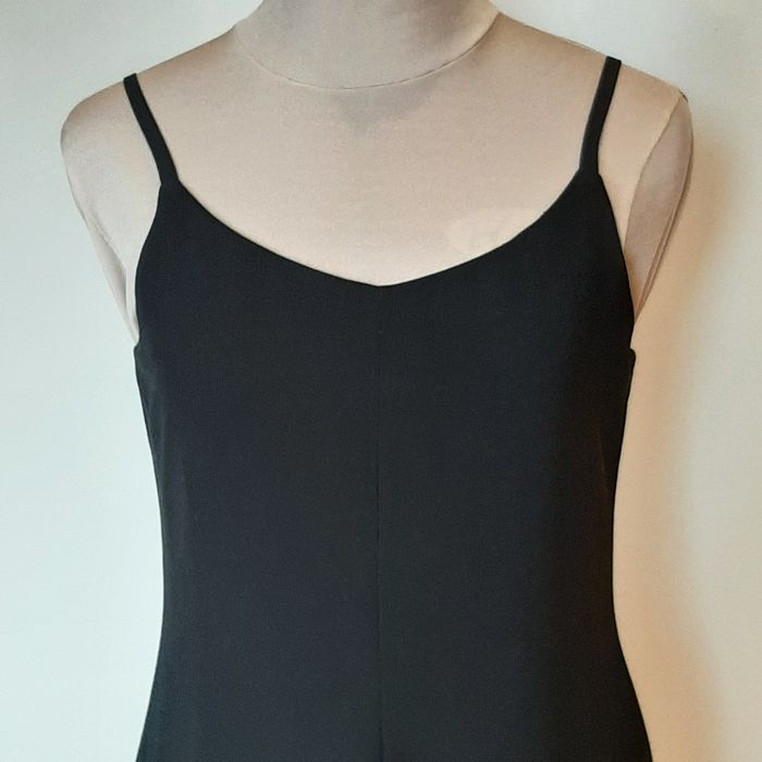 Czarna sukienka wizytowa imprezowa rozm. 40