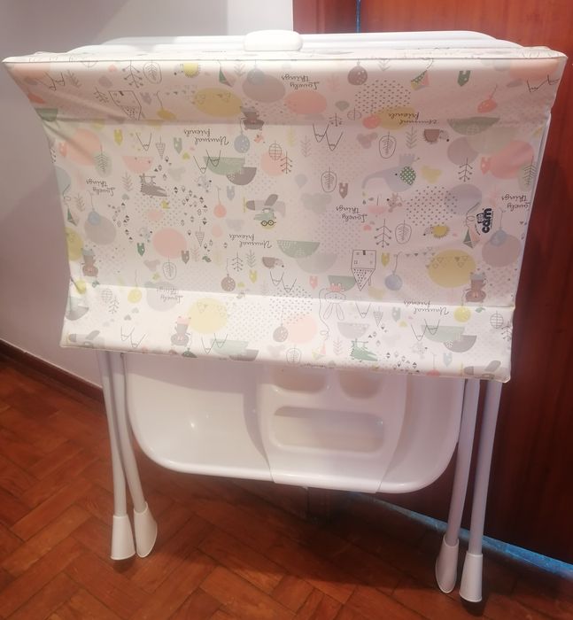 Banheira com fraldeiro