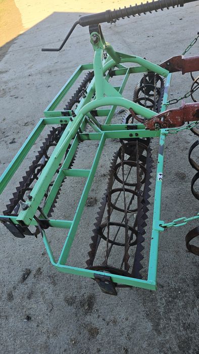 Kultywator z wałkiem