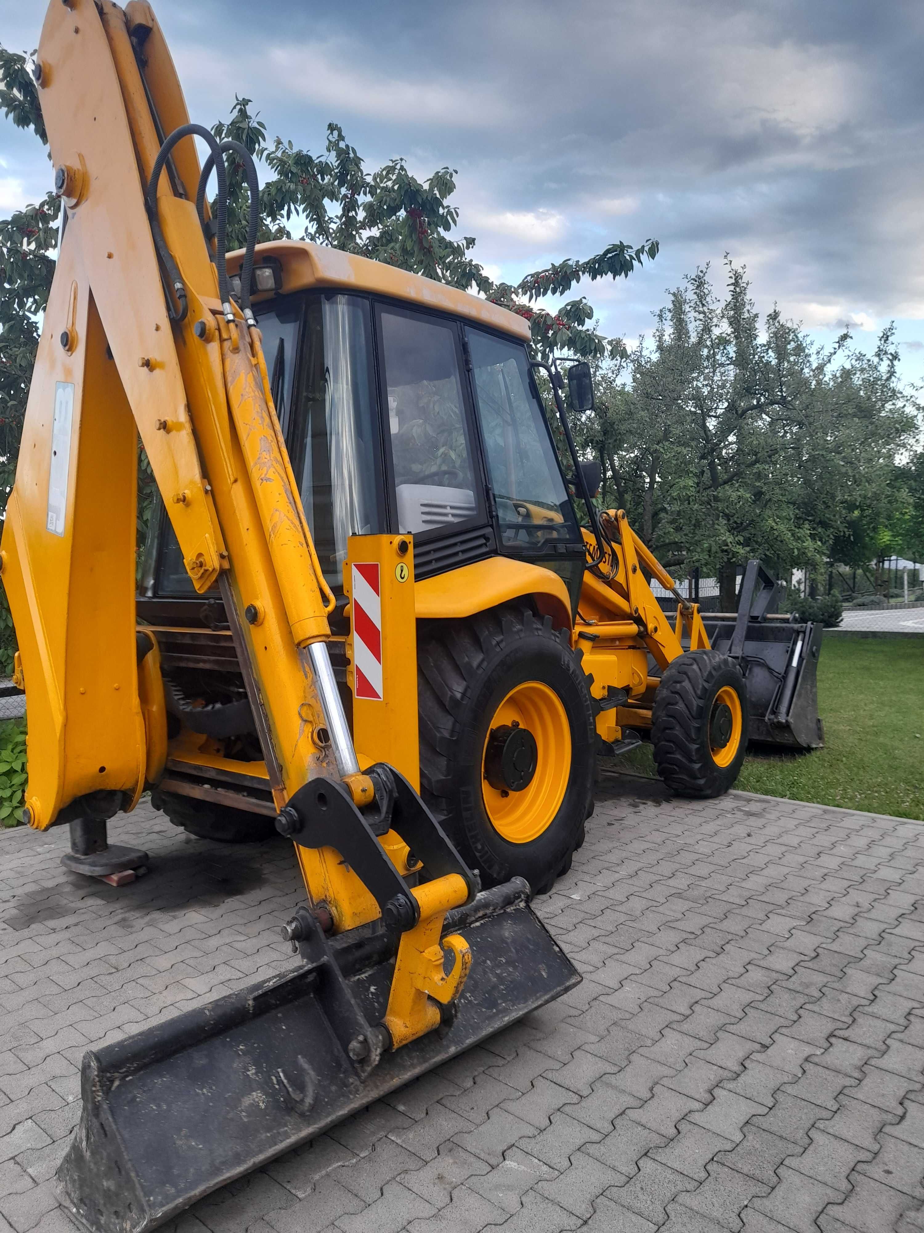 Sprzedam koparko-ładowarke JCB CX