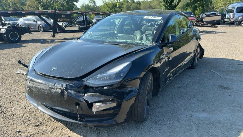 Tesla model 3 2023 60 kw