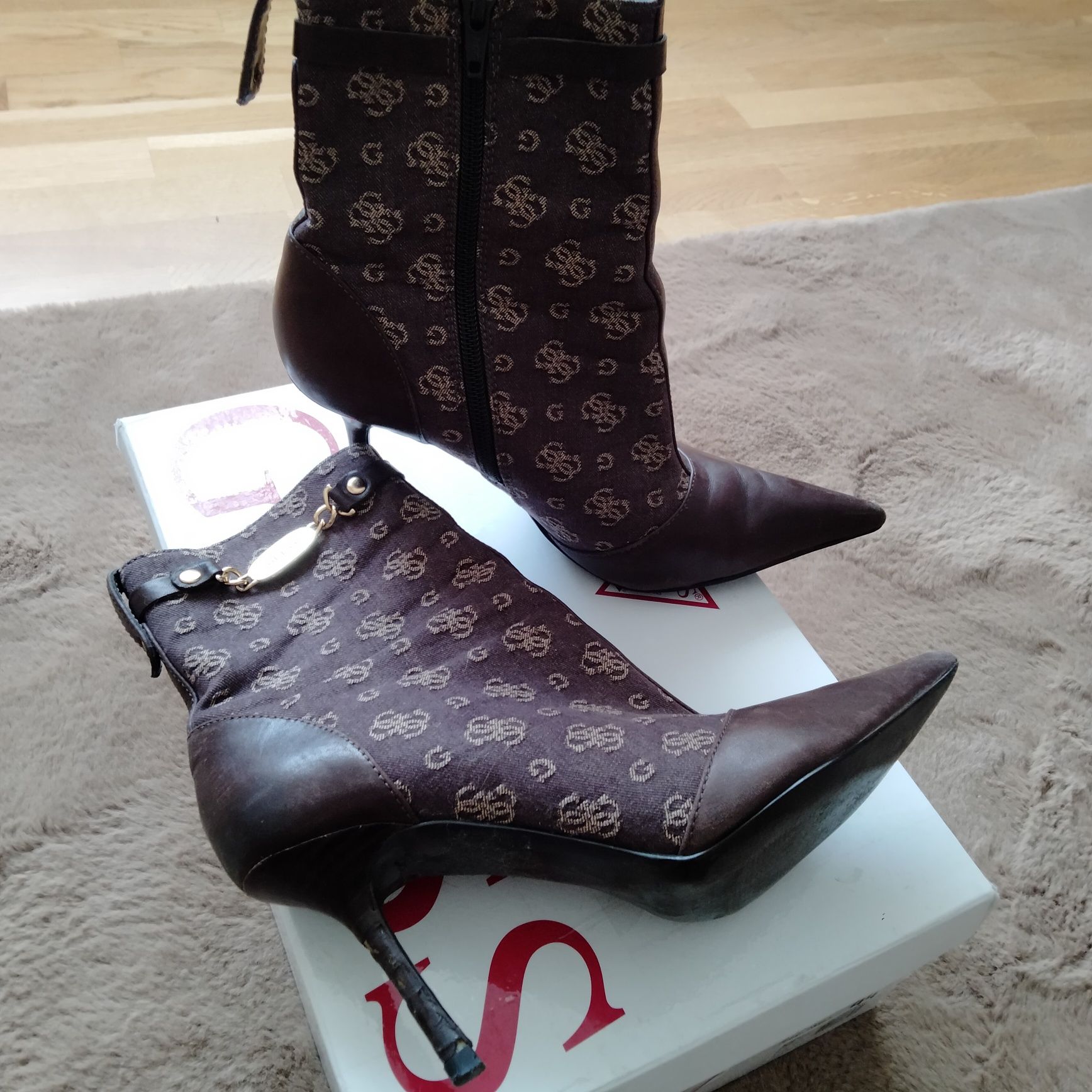 Botki Guess rozmiar 37,5