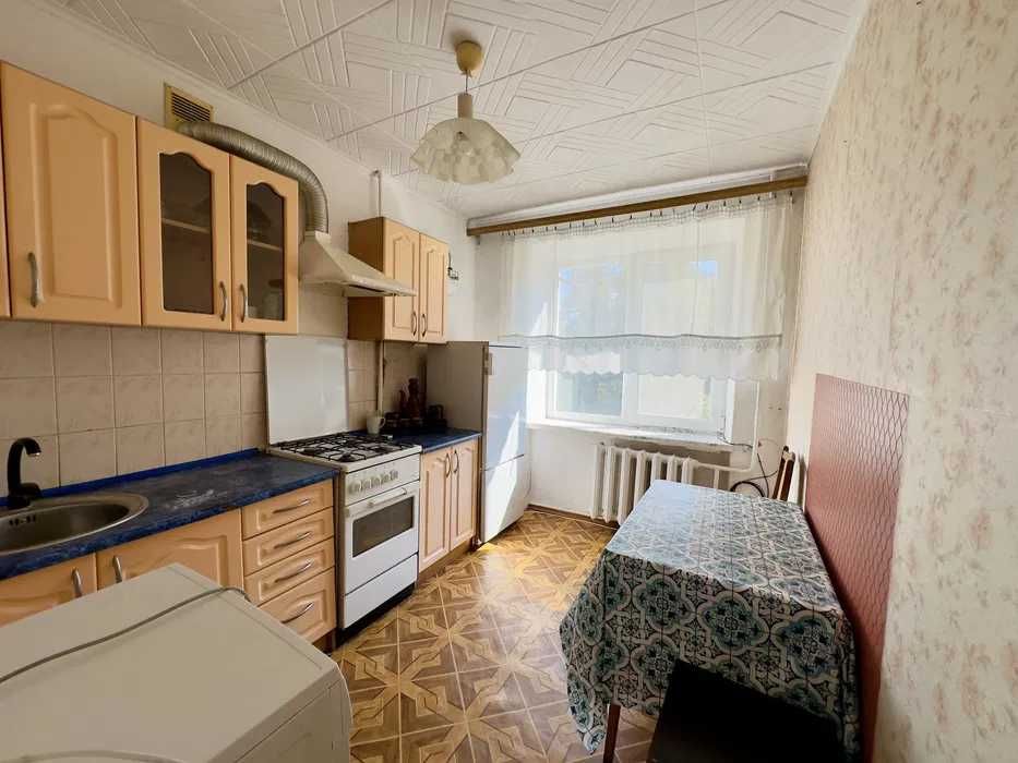 Продажа 2х кімнатної квартири, вул. Ратушного 33