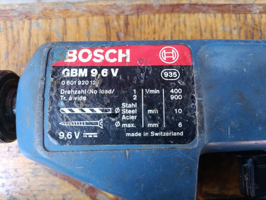 Шуруповерт - дрель Bosch