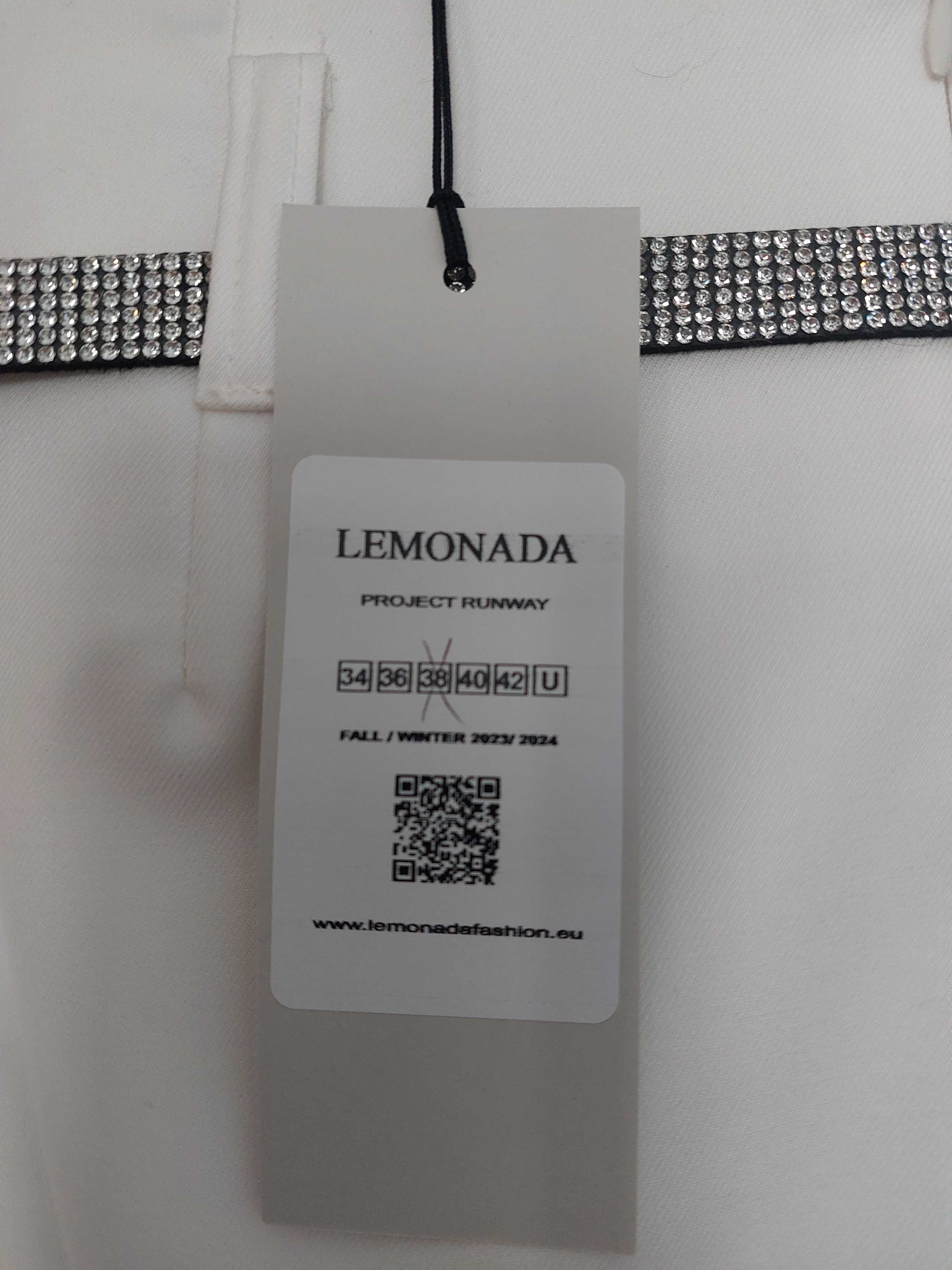 Spódniczka kokosowa roz.M LeMonada
