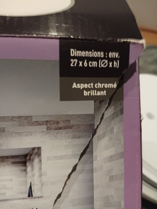 Lampa sufitowa z efektem gwiazd