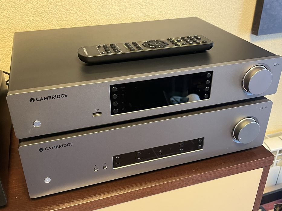 Wzmacniacz stereo Cambride Audio CXA61